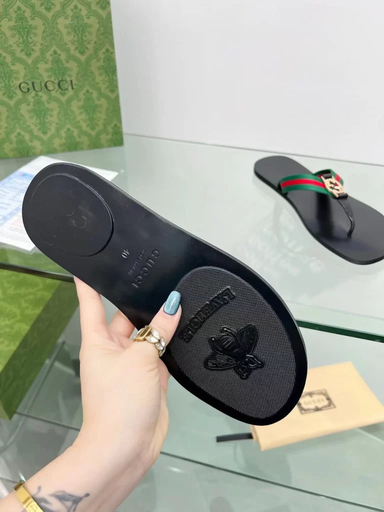 Replica-Gucci-Sandals-Men-Slippers-4